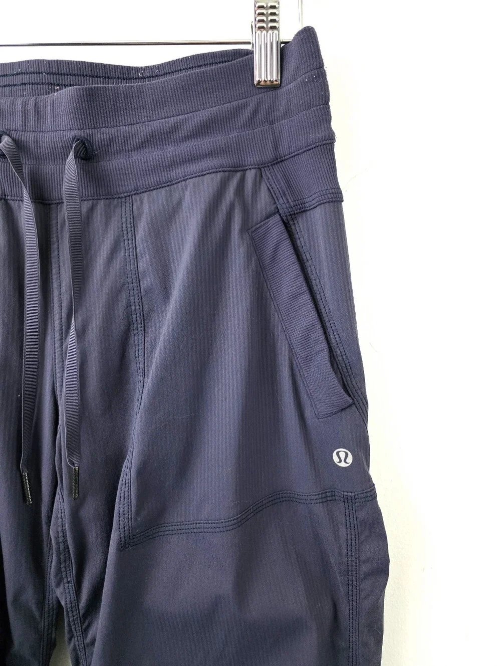 Lululemon Dance Studio Pants Lounge Workout Lounge SZ 6 Purple Workout Bottoms - Picture 4 of 5
